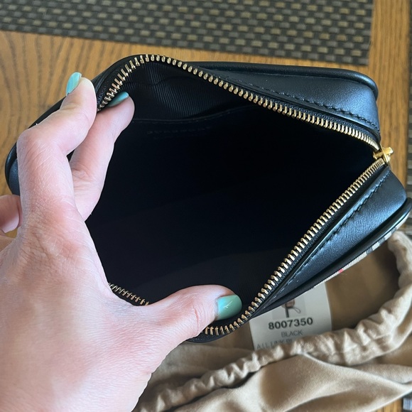 Burberry Bum Bag/ Belt Bag - Picture 9 of 11